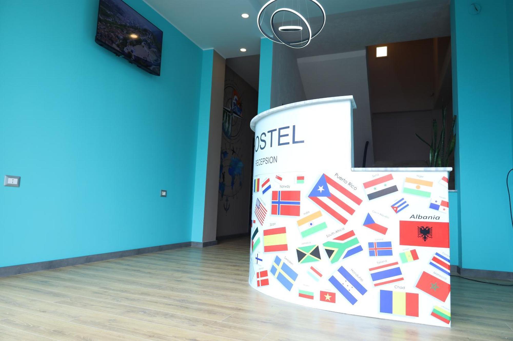 Hostel 90Pods & C O Working Shkodër Exterior foto