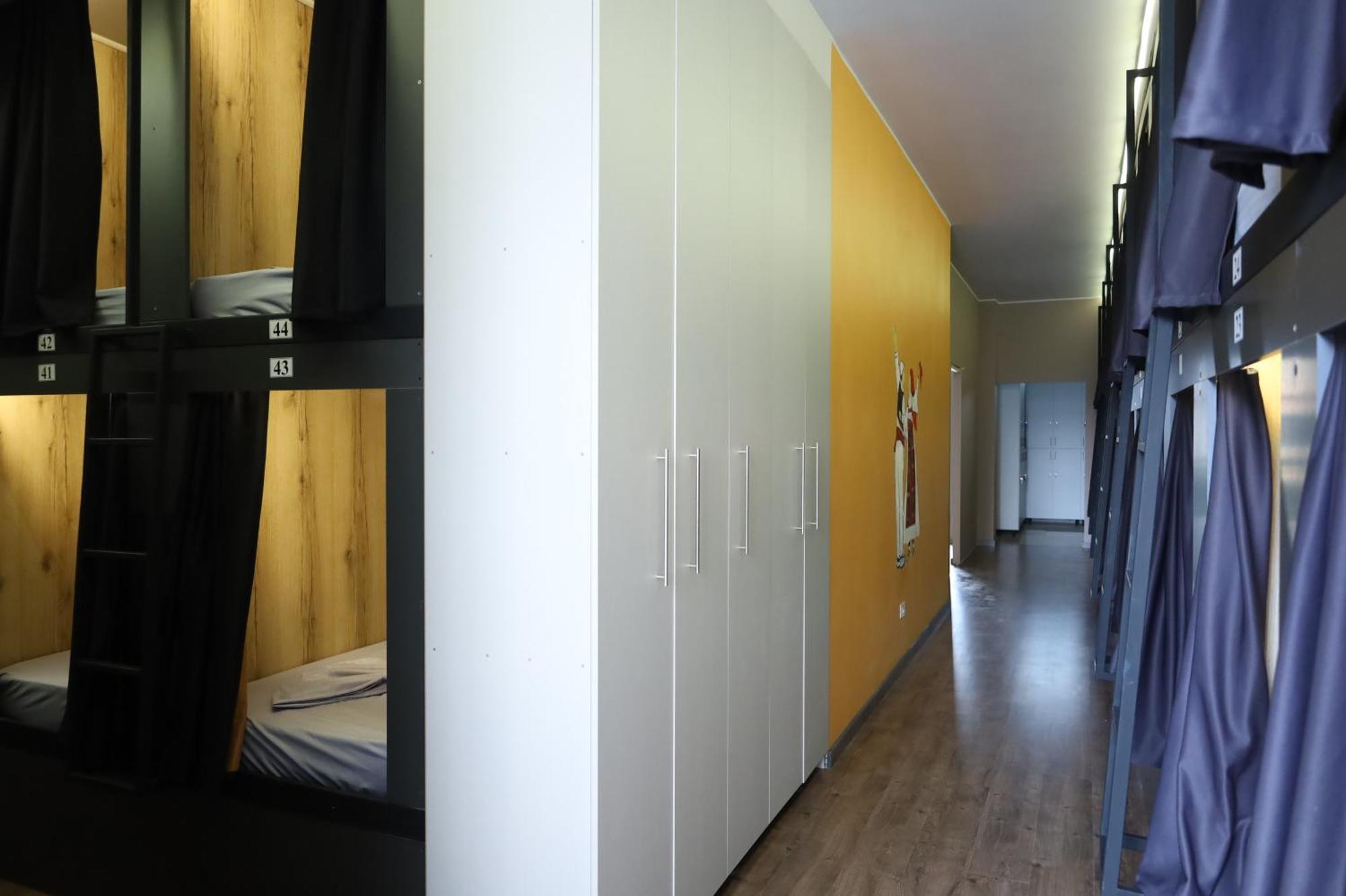 Hostel 90Pods & C O Working Shkodër Habitación foto